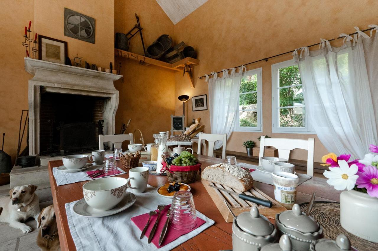 Domaine De La Combotte Bed & Breakfast Nantoux Exterior foto